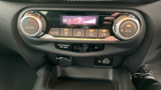 Nissan Juke 1.0 DiG-T 114 N-Connecta 5dr Petrol Hatchback